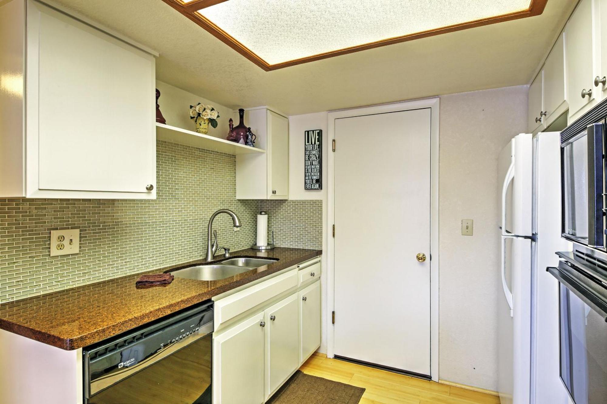 Lake Havasu Condo With Pool Less Than 1 Mi To London Bridge! Lake Havasu City Luaran gambar